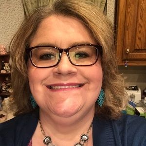 Meet your Posher, Alana